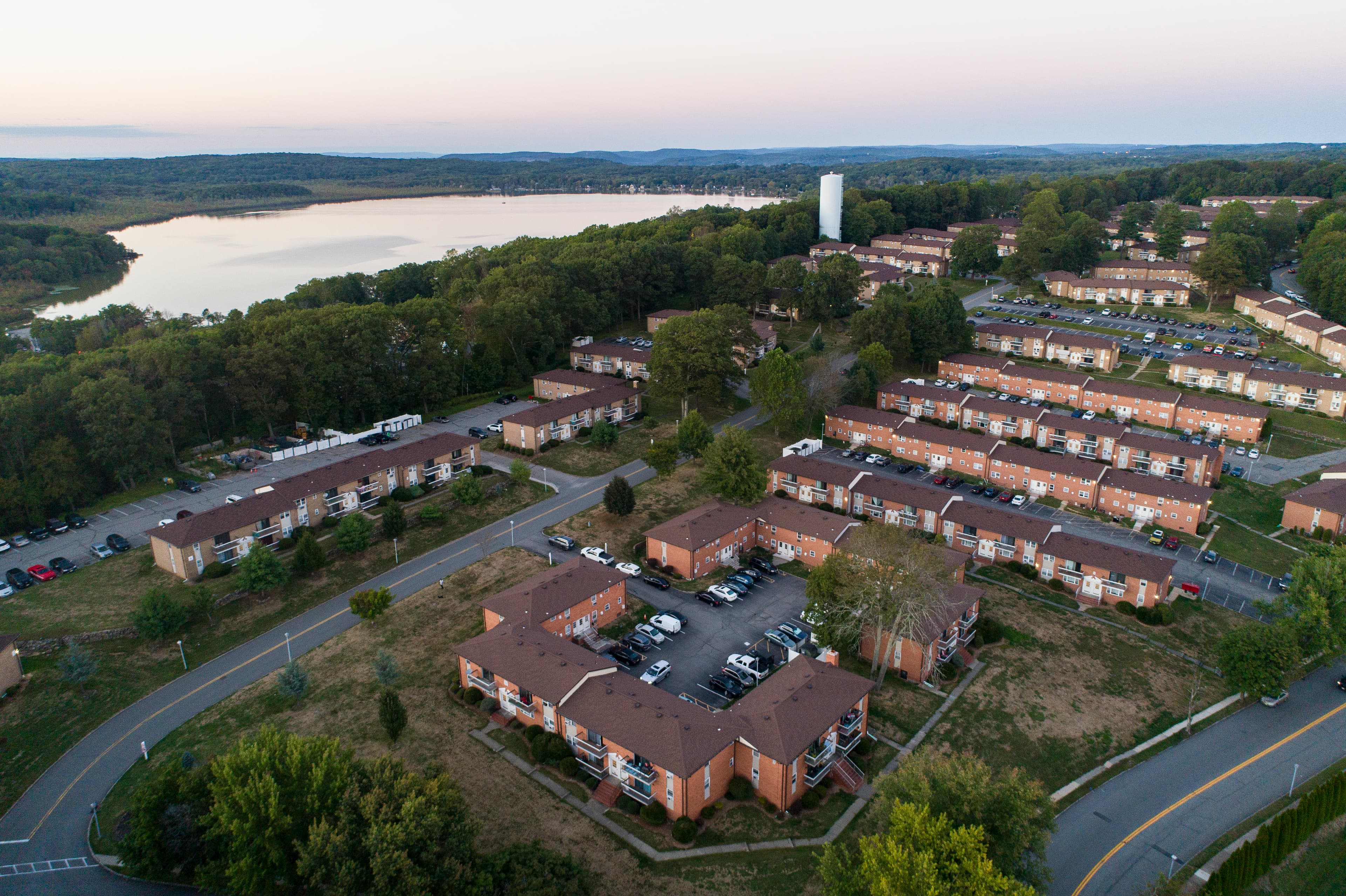 Aerial view of Eagle Rock and Hensyn Village apartments