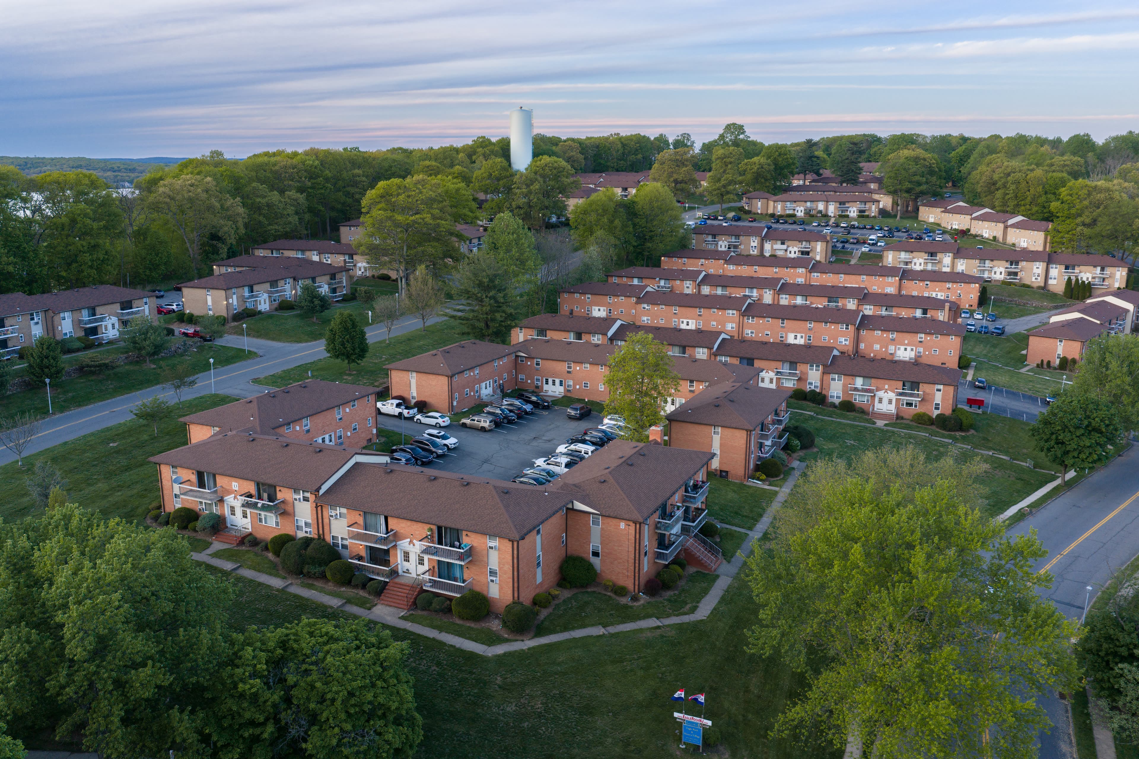 Aerial view of Eagle Rock and Hensyn Village apartments